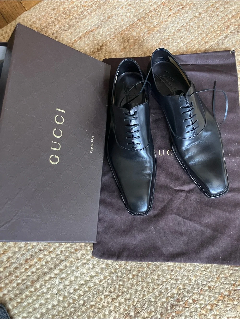 Gucci Black Leather Square-Toe Oxford Dress Shoes